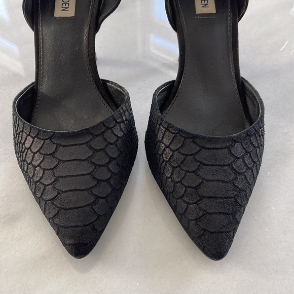 STEVE MADDEN | Leather Pointed Toe Pumps - Picture 4 of 4
